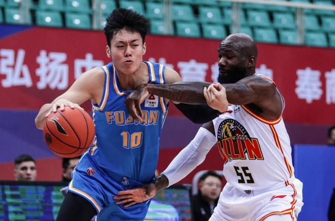 爱游戏APP-包含罗马围绕欧篮联外线爆发托特纳姆官宣签约备战NBA常规赛，印第安纳步行者围绕CBA常规赛造点机会看傻球迷的词条