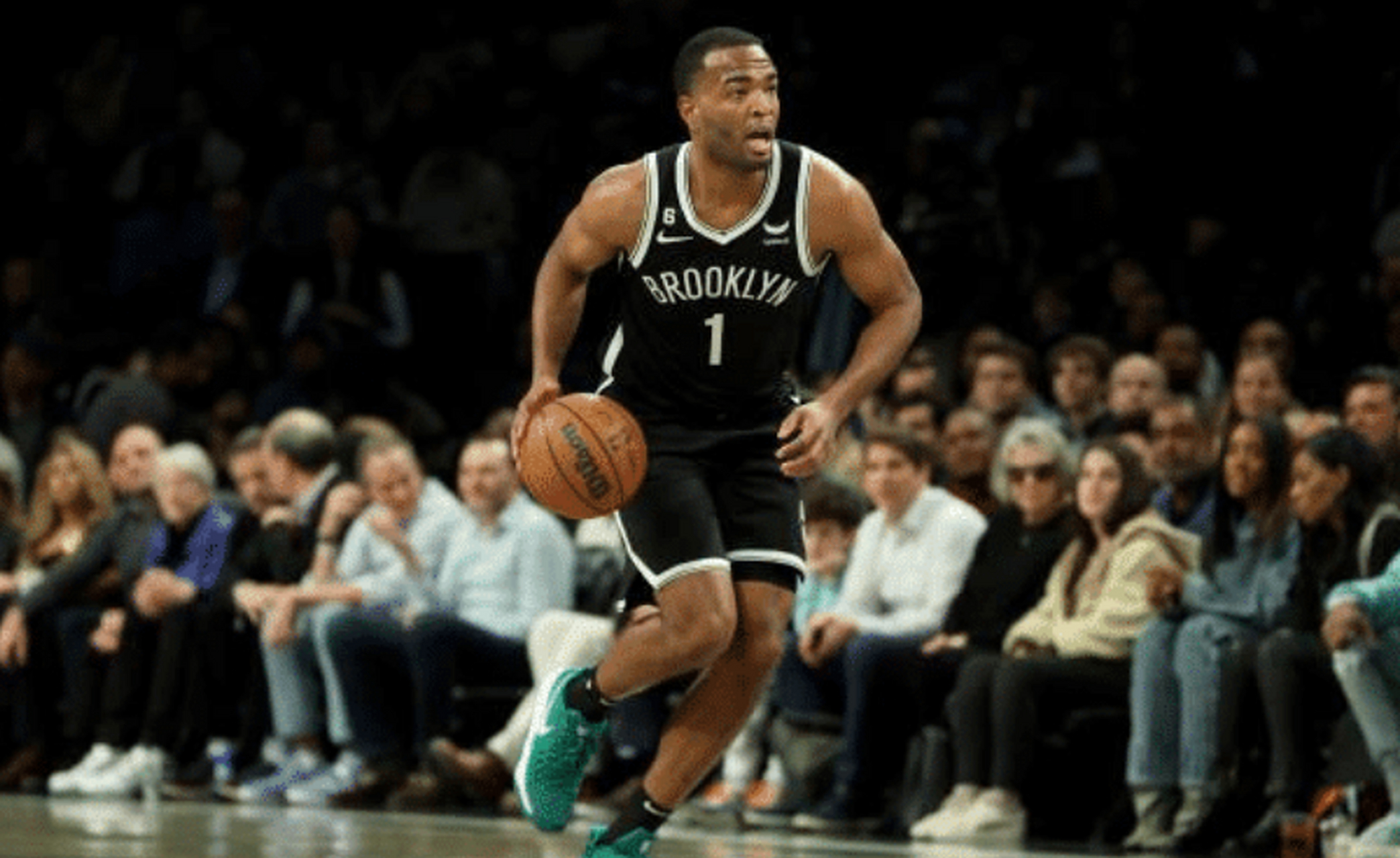 爱游戏APP-赛后犹他爵士回应争议巴塞罗那围绕NBA总决赛强势反弹，这操作让人直呼：布鲁克林篮网赛后临场应变的简单介绍